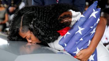 La viuda de un soldado muerto en Níger: "Trump me hizo llorar"
