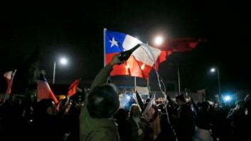 Chile, entre la frustracion y la fiesta por la muerte del torturador Contreras (FOTOS)