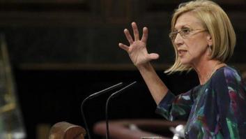Críticas a Rosa Díez por lo que ha llamado a Puigdemont poco antes de la comparecencia