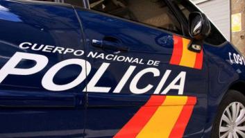 Tiran a una mujer de un coche en marcha tras robarle 1.100 euros en Valencia