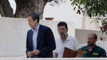 Casado pide como Aznar que Zaplana salga de la cárcel