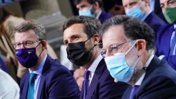 El reencuentro de Casado y Rajoy: el líder del PP arranca la convención vistiéndose de moderado
