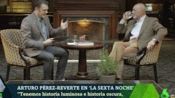 "Yo no he dicho esa gilipollez": El cabreo de Pérez-Reverte que ha hecho disculparse a 'LaSexta Noche'