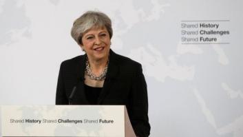 Theresa May quiere que Reino Unido tenga un período de transición de dos años tras el Brexit