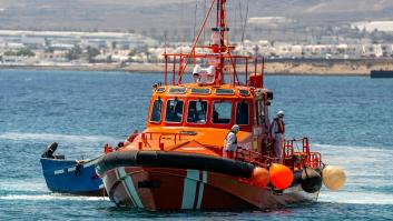 Rescatan con vida a 14 migrantes del naufragio de Baleares