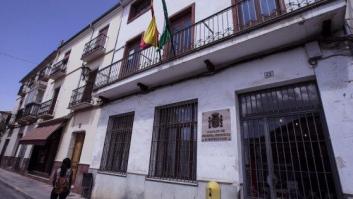En libertad la mujer de Archidona (Málaga) que no entregó sus hijas al exmarido, denunciado por maltrato