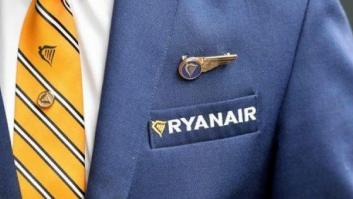 Ryanair entierra el hacha de guerra: aplicará la ley española a los pilotos