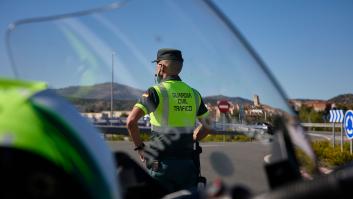 Mata a su mujer en un supuesto accidente de tráfico y se da a la fuga: tenía orden de alejamiento