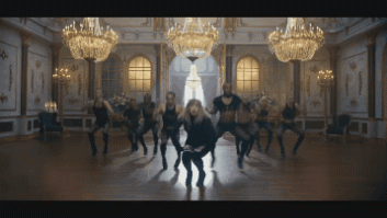 Taylor Swift se pone rebelde en el vídeo de 'Look What You Made Me Do'