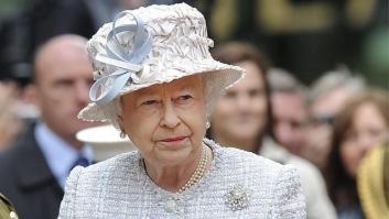 Los médicos aconsejan a la reina Isabel II reposar durante dos semanas más