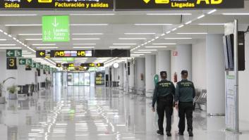 Reabre el aeropuerto de Palma de Mallorca tras más de tres horas y media cerrado por una invasión de pasajeros en la pista