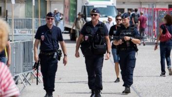 La Policía francesa detiene a un hombre en la estación de tren de Nimes