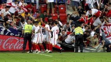 Susto en Ipurúa: una grada del estadio se viene abajo durante la celebración de un gol del Sevilla
