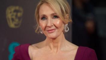 La aplaudida crítica de J.K. Rowling a Trump por su silencio sobre Charlottesville