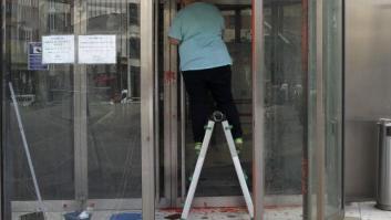 Ataque con pintura roja a la Agencia Vasca de Turismo