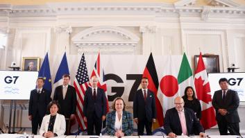 El G-7 se reúne de urgencia para acordar que es crucial "garantizar el acceso a las vacunas" a los países en desarrollo