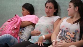El Gobierno colombiano confirma 5.000 casos de embarazadas afectadas por el virus del Zika