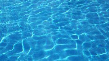48 niños menores de 11 años se intoxican con el cloro de una piscina