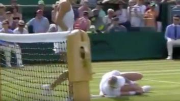 "¡Ayuda, por favor, ayuda!": Los gritos de una tenista tras lesionarse en Wimbledon