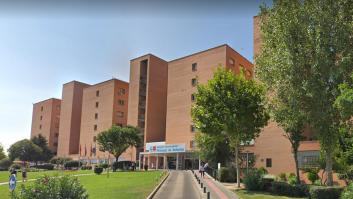 El falso techo del hospital de Alcalá de Henares se cae y necesita una intervención de urgencia