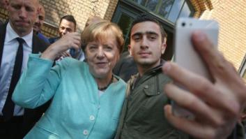 Merkel tiene un plan para olvidar su 'selfie' con los refugiados