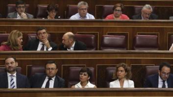 Así ha sentado entre los diputados del PSOE el discurso de Iglesias: "Una cosa son las palabras y otras los hechos, Iglesias no altera sus vetos"