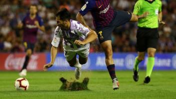 La Liga expedienta al Valladolid por el estado del césped en el partido contra el Barcelona