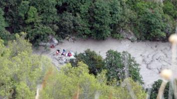 El desbordamiento del río Raganello en el sur de Italia deja al menos 11 muertos
