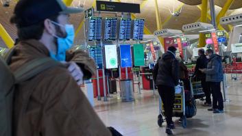 La UE pacta viajes sin restricciones con certificado covid
