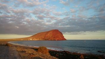 ¿Un hotel junto a la última gran playa virgen del sur de Tenerife?