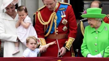El gesto que Jorge de Inglaterra debe hacerle a Isabel II y que sus hermanos no