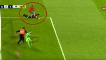 Vergonzosa agresión a un árbitro en Turquía (VÍDEO)