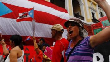 Puerto Rico anuncia el primer impago masivo de deuda de su historia