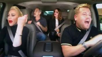 Gwen Stefani canta en un coche con George Clooney y Julia Roberts como invitados