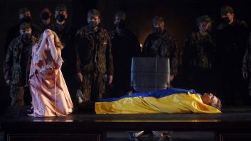 El potente homenaje del Teatro Real a las víctimas de Ucrania