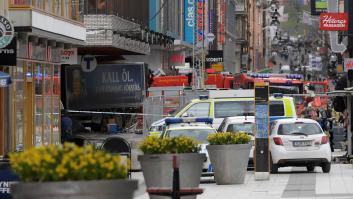 Al menos cuatro muertos tras arrollar un camión a una multitud en Estocolmo