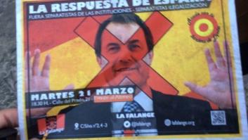 Una treintena de ultraderechistas recibe a Artur Mas en Madrid al grito de "¡Hijo de puta!"