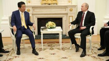 Putin sigue con el hacha de guerra: ahora suspende las negociaciones de paz con Japón