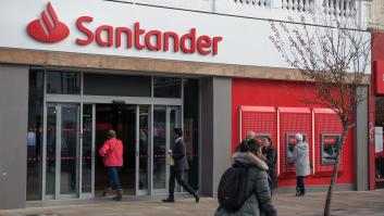 Estos son los últimos movimientos de Banco Santander y BBVA para atraer a los clientes con ahorros