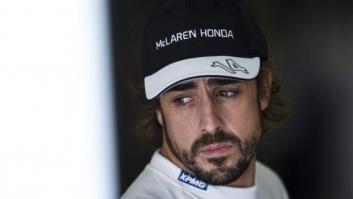 Fernando Alonso se baja a empujar su McLaren en plena Q2 del GP de Hungría