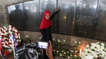 Nairobi recuerda a las víctimas del atentado contra la embajada de EEUU, 20 años después