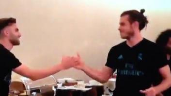 Ceballos, objeto de mofas en Twitter por su forma de saludar a Bale