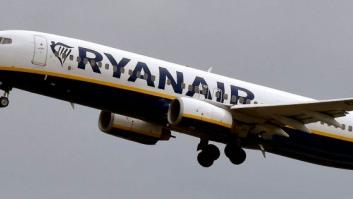 El irónico comentario de un azafato de Ryanair que sorprende en pleno vuelo