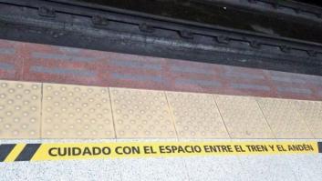 "¿Cómo lo dirías con tres palabras?": El reto sobre este aviso del Metro que arrasa en Twitter