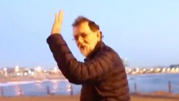 Rajoy publica uno de sus típicos vídeos caminando deprisa y pasa lo que tenía que pasar