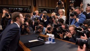 Mark Zuckerberg, objeto de mofas por este detalle del asiento de su comparecencia