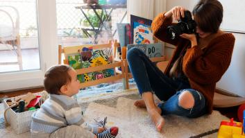 Lo que deberías saber antes de subir esa foto de tu hijo a internet