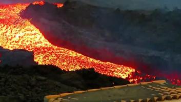 Impactante “tsunami” de lava en La Palma