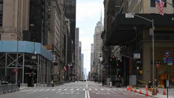 Las calles de Nueva York casi desiertas por la COVID-19