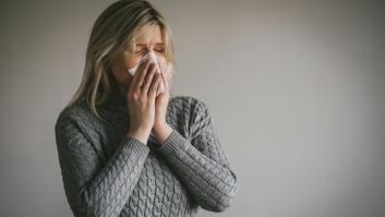 Los científicos dan con la clave por la que la gente se contagia más de gripe durante el invierno